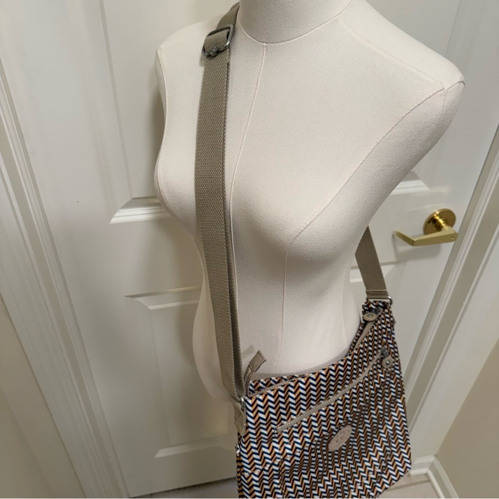 Kipling Geometric Pattern Crossbody Bag Purse Zip… - image 3